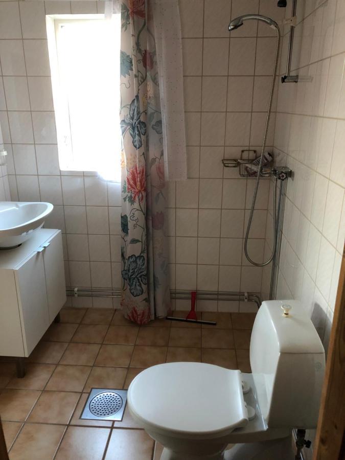 Skattegardens Gaesthus Villa Falköping Eksteriør billede
